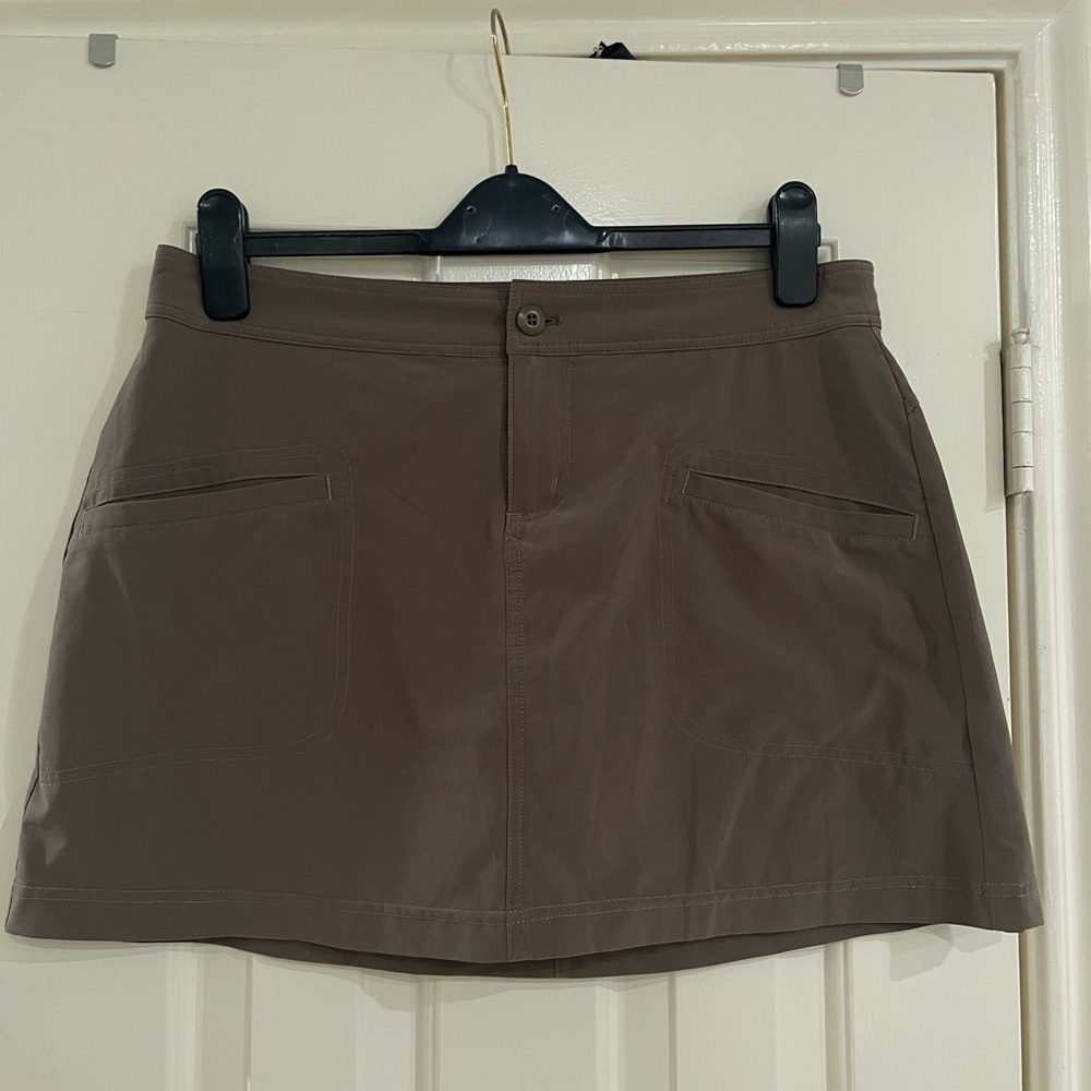 PRANA Lena Taupe Skirt Activewear Hiking Outdoor Tennis Skort Size 10